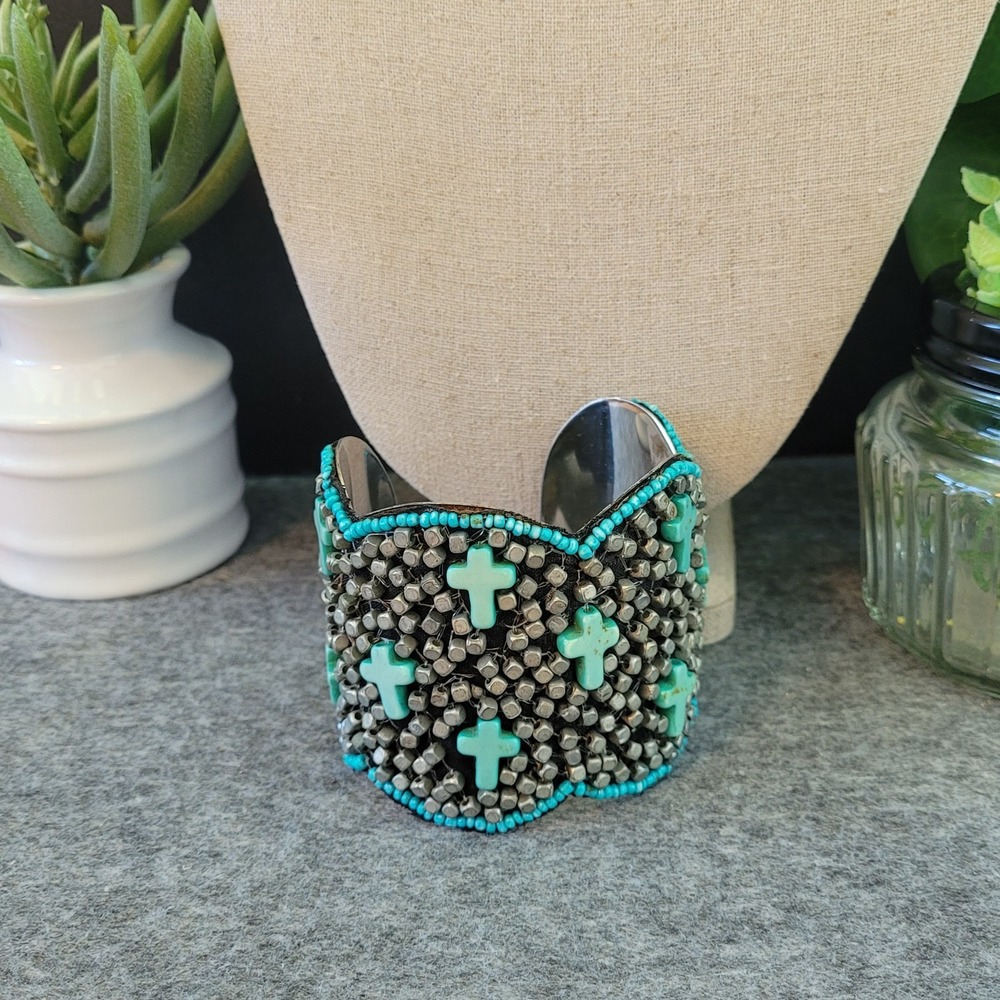 Turquoise Cross Beaded Wide Cuff Bracelet Silver Tone Boho Southwestern 6.5in - Picture 4 of 6